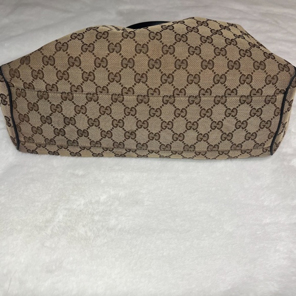 Gucci Vintage Sukey Shoulder Handbag - Picture 9 of 16